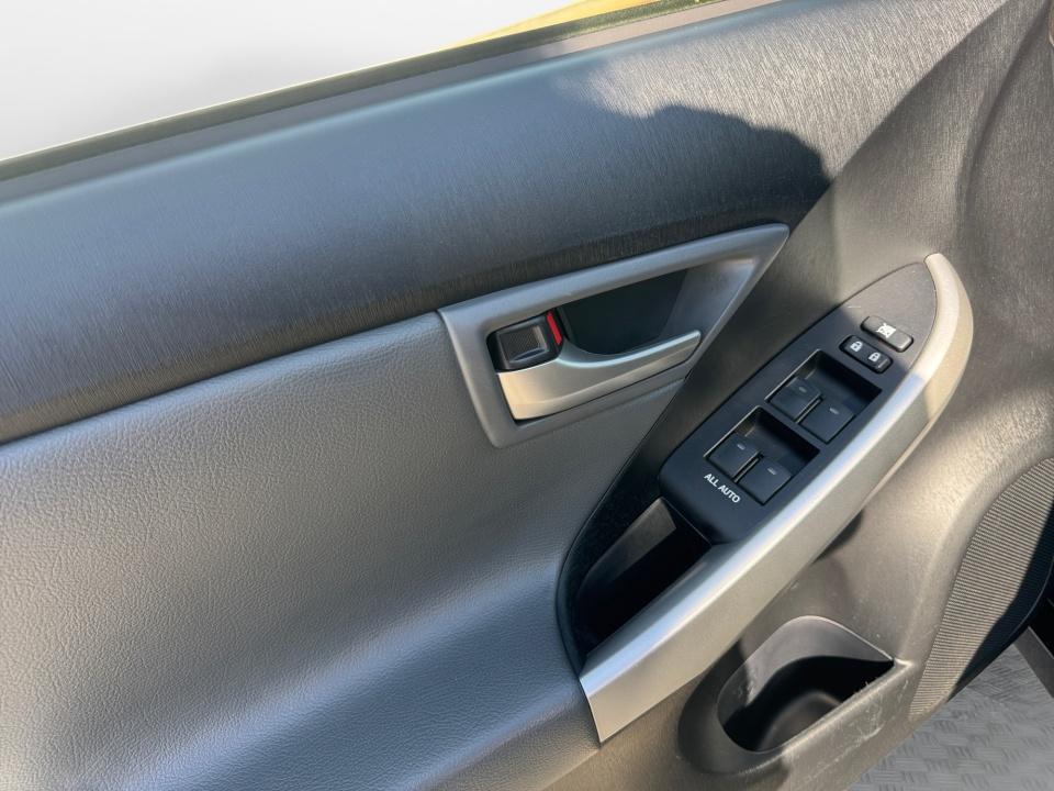 2015 Toyota Prius Three