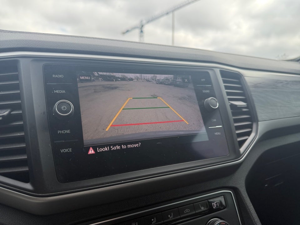 2020 Volkswagen Atlas Cross Sport 2.0T SE w/Technology