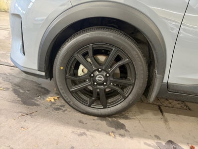 2023 Nissan Kicks SV Xtronic CVT