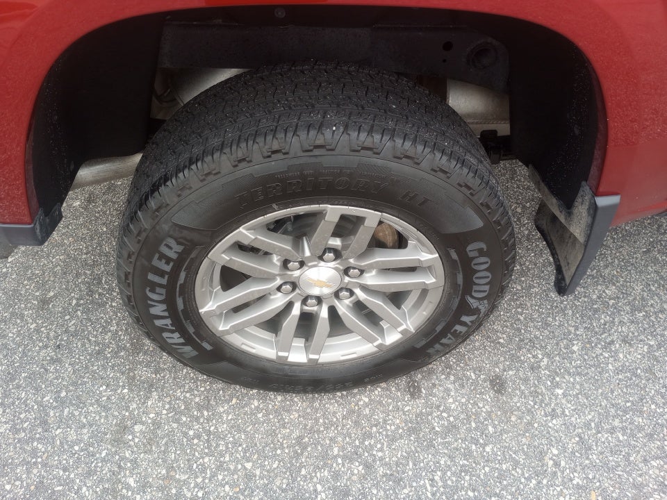 2023 Chevrolet Colorado 4WD Crew Cab Short Box LT