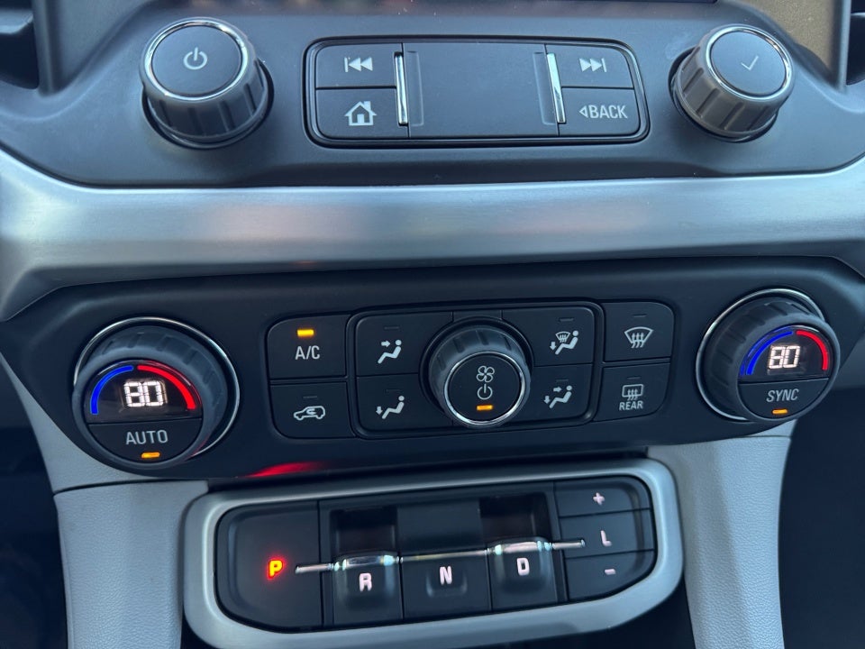 2023 GMC Acadia AWD SLT