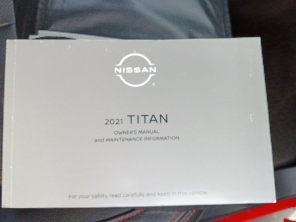 2021 Nissan TITAN Crew Cab PRO-4X 4x4