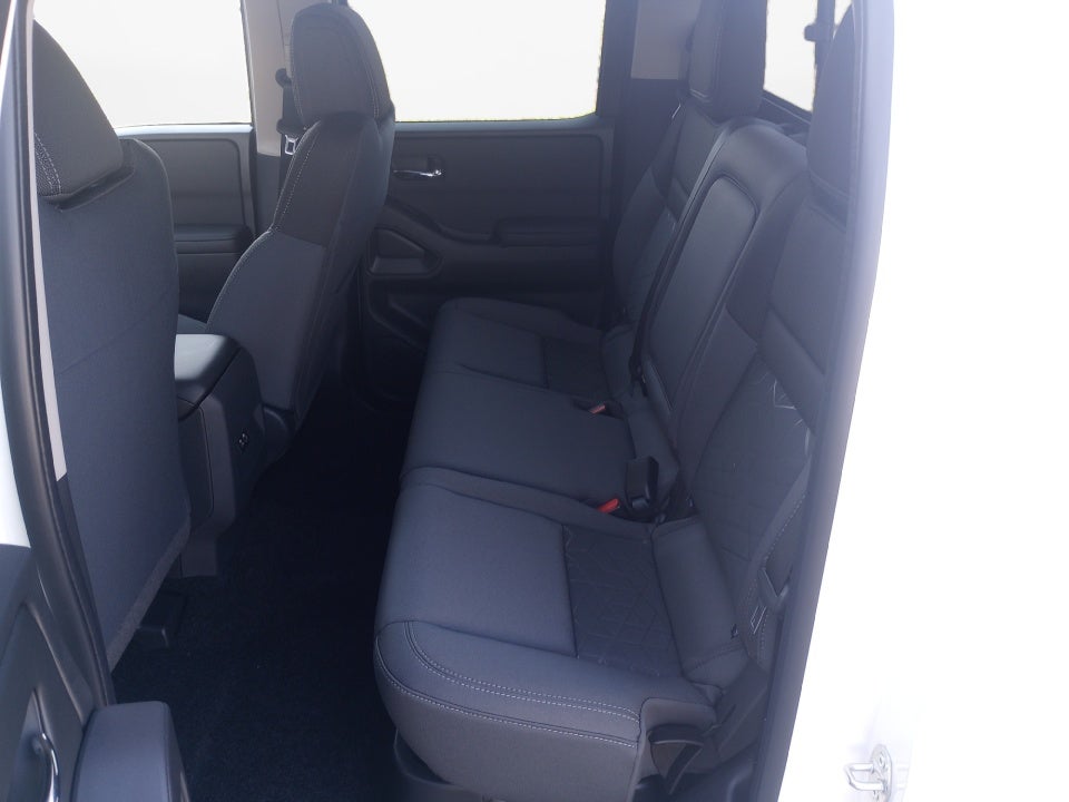 2026 Nissan Frontier Crew Cab SV 4x2