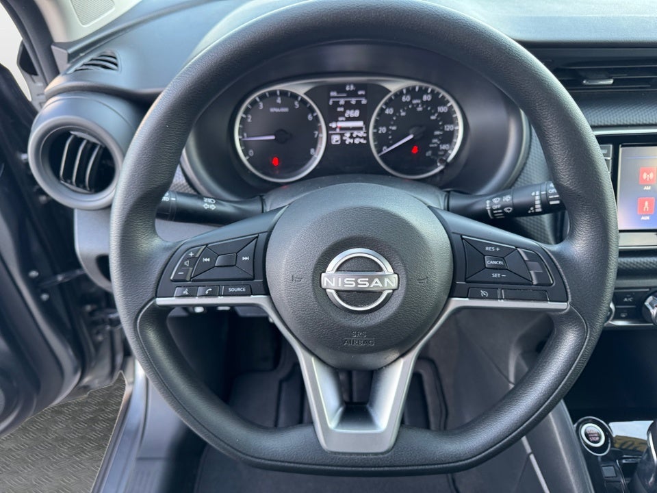 2022 Nissan Kicks S Xtronic CVT