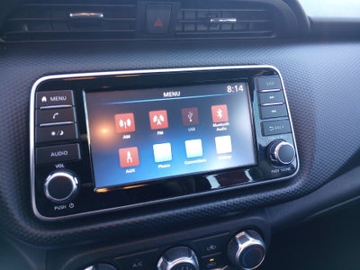 2023 Nissan Kicks S Xtronic CVT