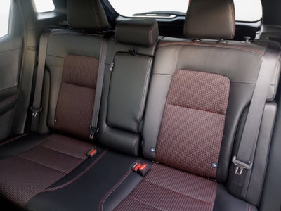 2025 Nissan Kicks SR FWD