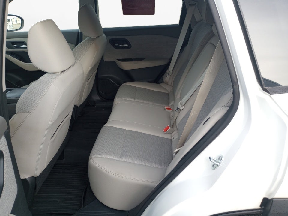 2021 Nissan Rogue SV FWD