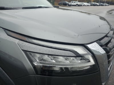 2022 Nissan Pathfinder S 2WD