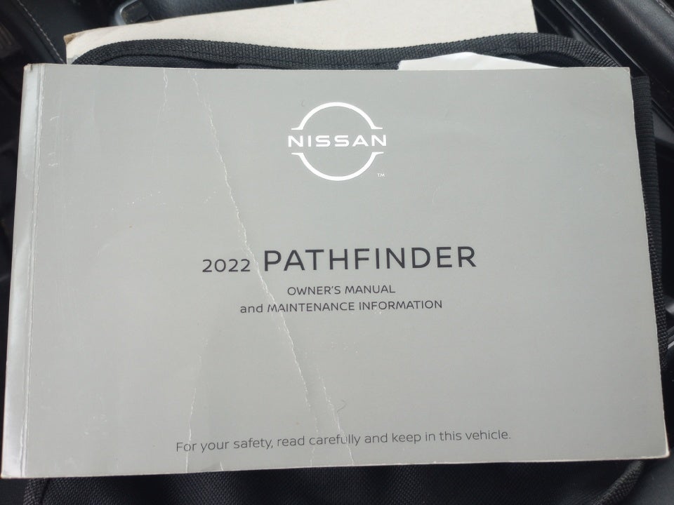 2022 Nissan Pathfinder S 2WD