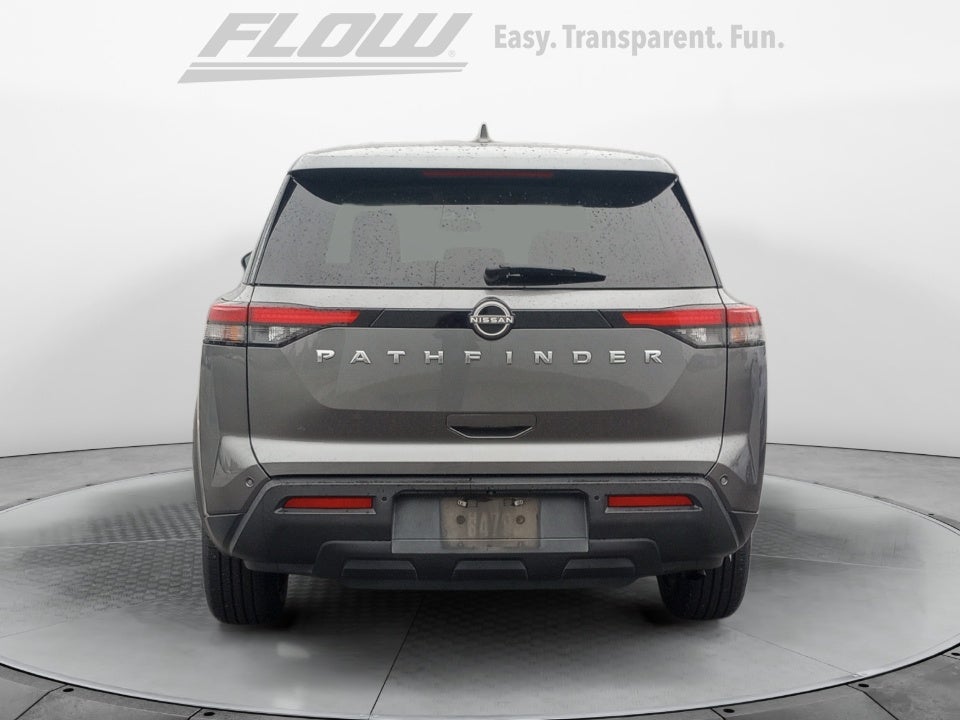 2022 Nissan Pathfinder S 2WD