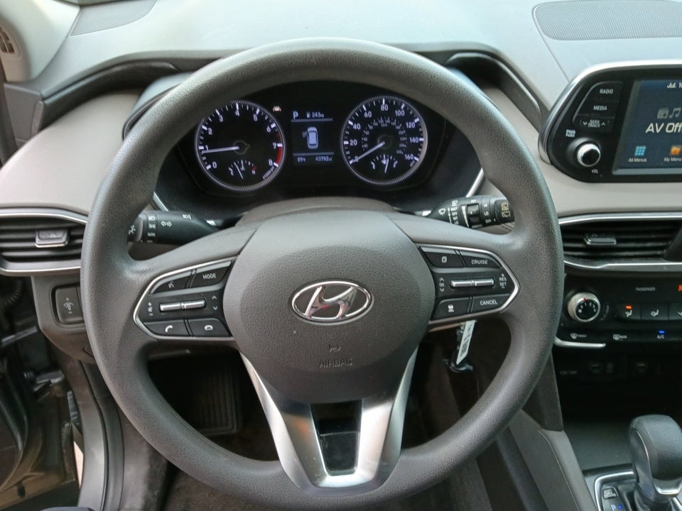 2020 Hyundai Santa Fe SE