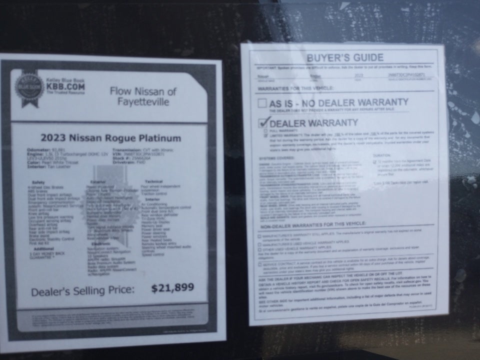 2023 Nissan Rogue Platinum FWD