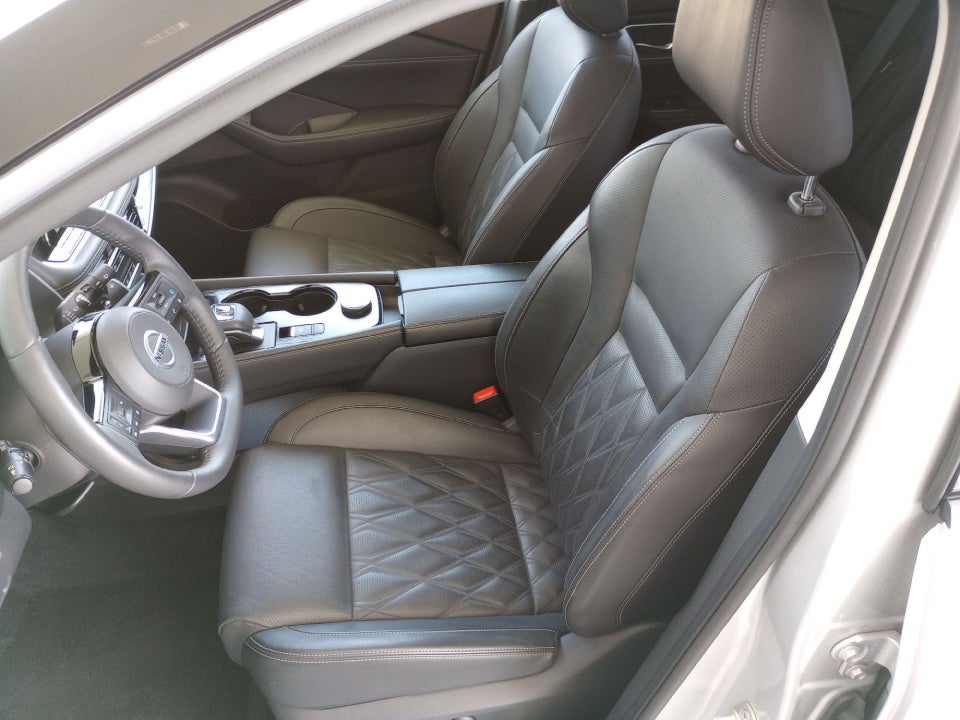 2021 Nissan Rogue Base