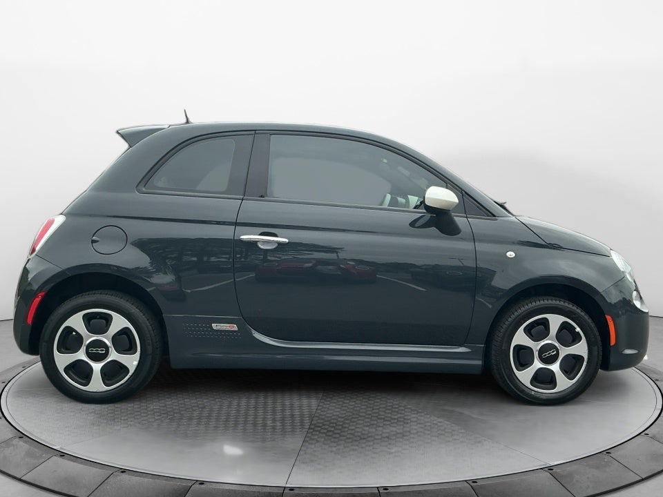 2016 FIAT 500e Battery Electric