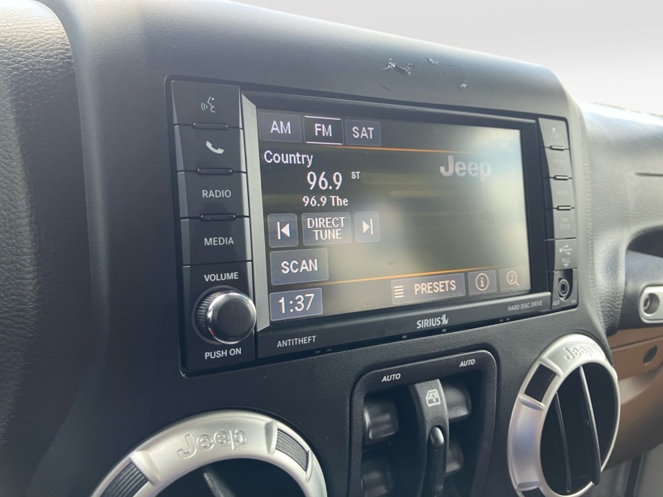2018 Jeep Wrangler JK Unlimited Sahara 4x4