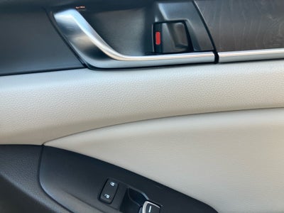 2019 Honda Accord Touring 2.0T