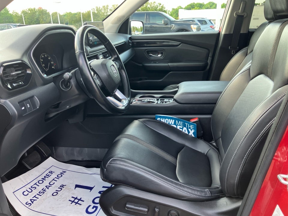2023 Honda Pilot AWD EX-L 8 Passenger