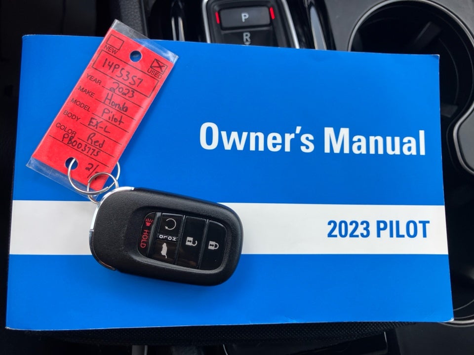 2023 Honda Pilot AWD EX-L 8 Passenger