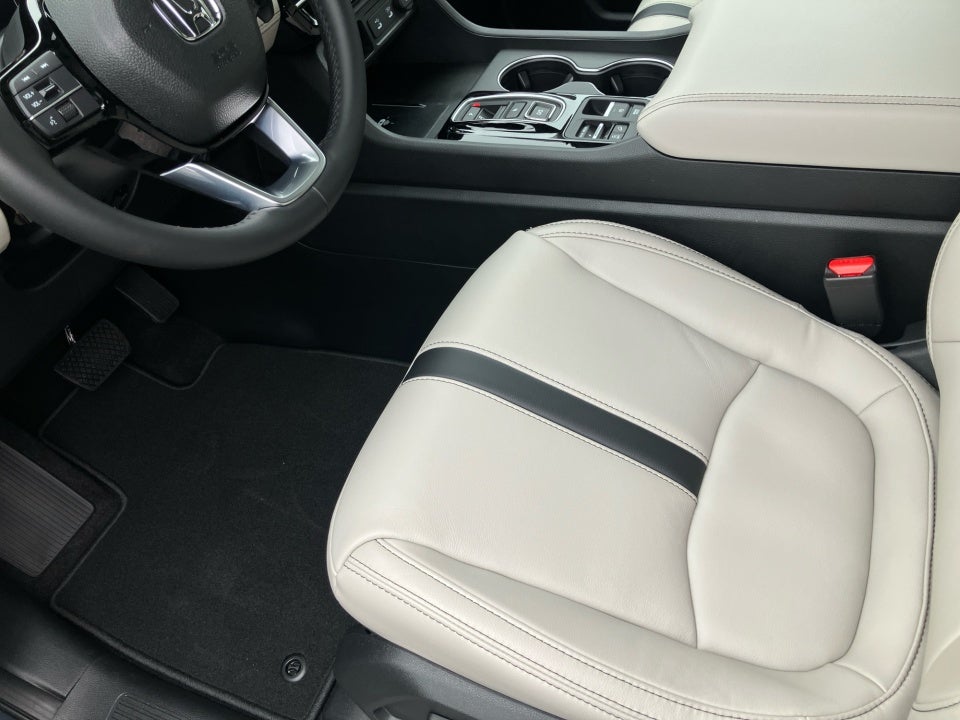 2026 Honda Pilot Touring Blackout