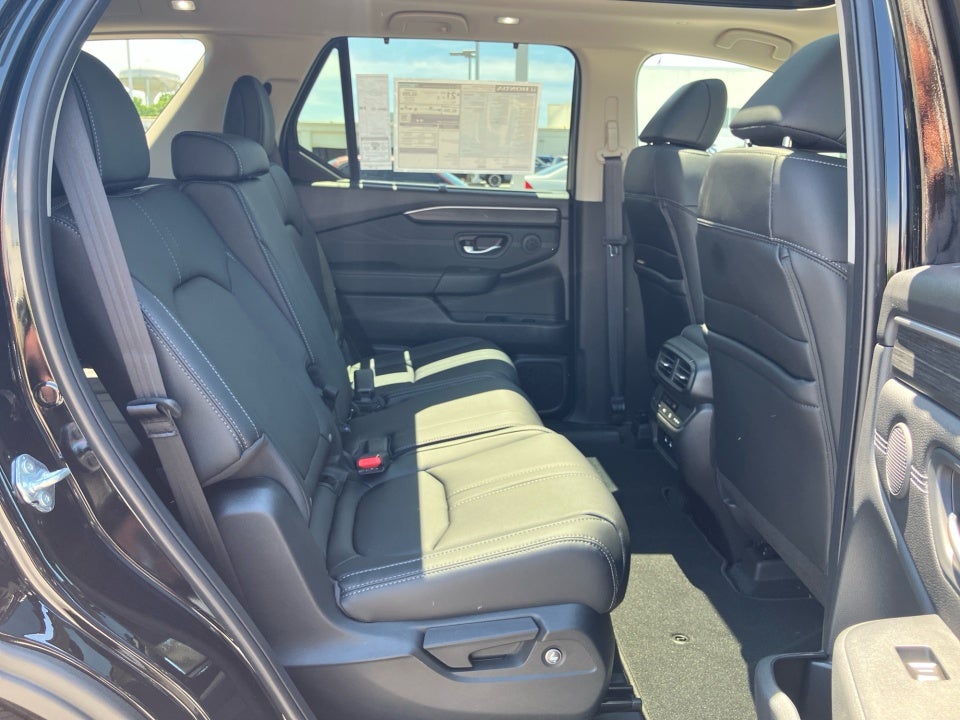2026 Honda Pilot Touring Blackout