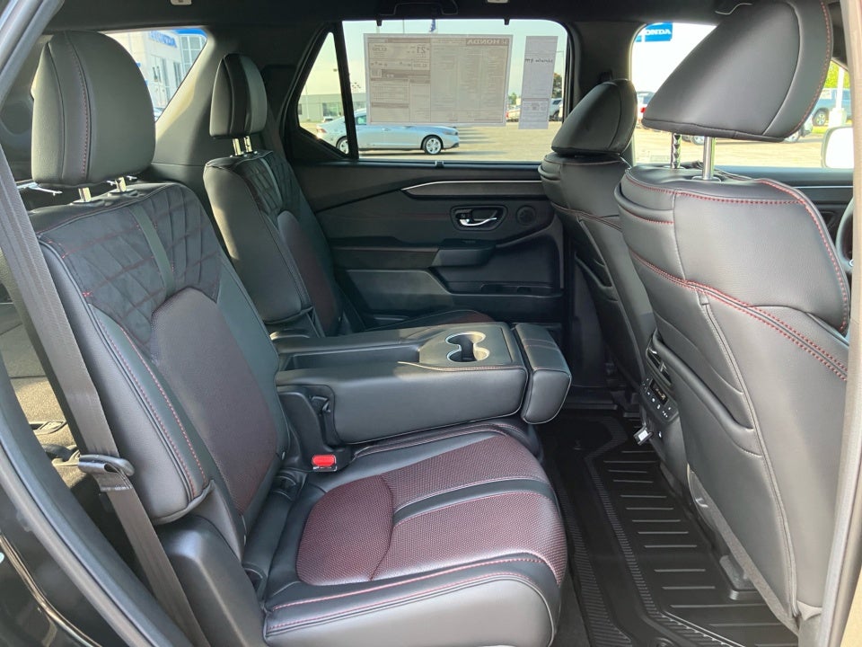 2026 Honda Pilot Black Edition