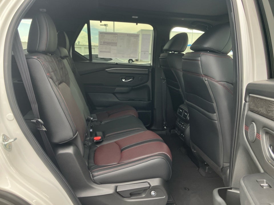 2026 Honda Pilot Black Edition