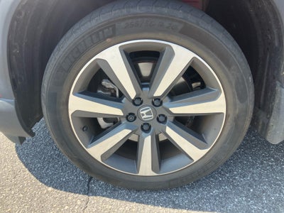 2023 Honda Pilot Touring