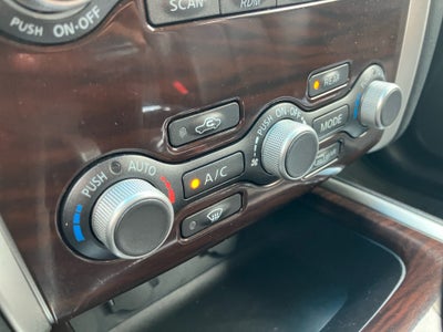 2016 Nissan Pathfinder Platinum