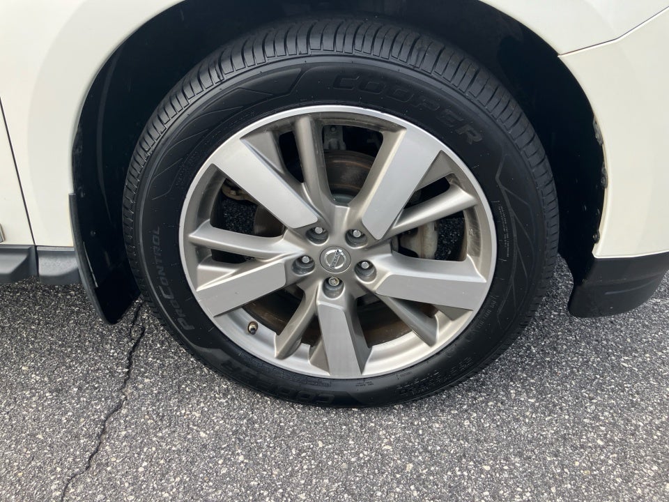 2016 Nissan Pathfinder Platinum