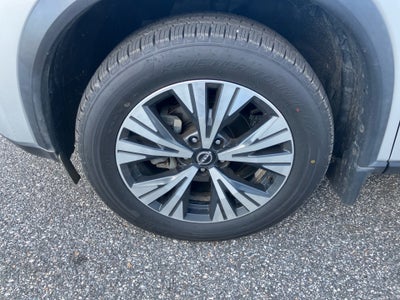 2022 Nissan Rogue SV FWD