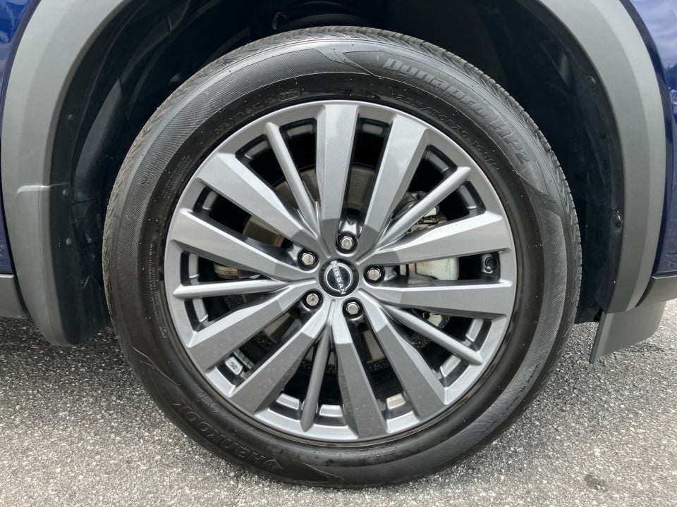 2024 Nissan Pathfinder SL 4WD