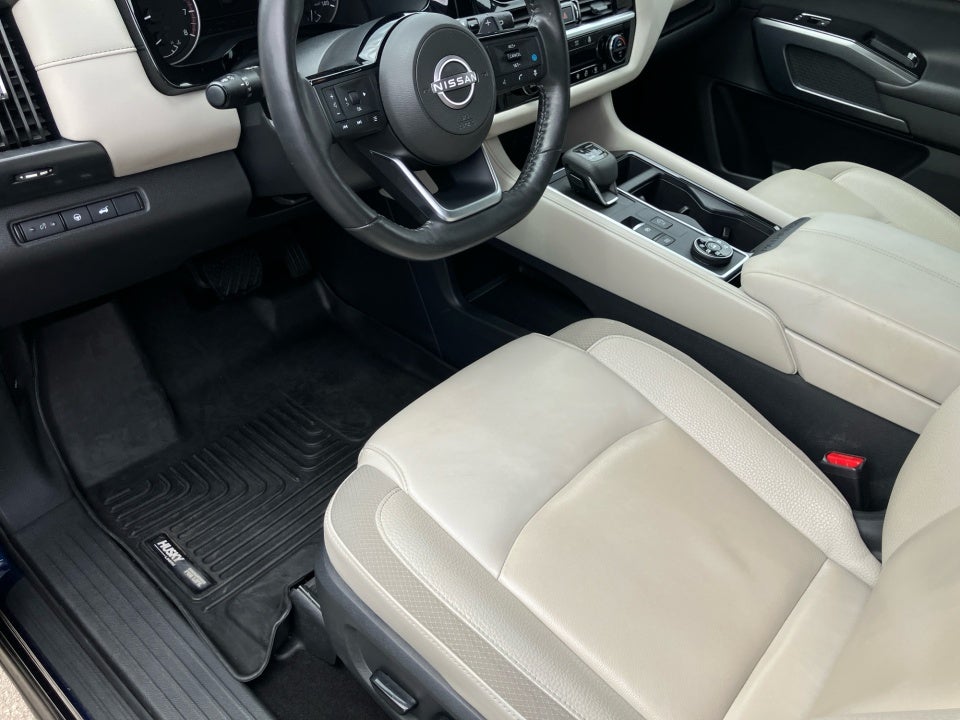 2024 Nissan Pathfinder SL 4WD