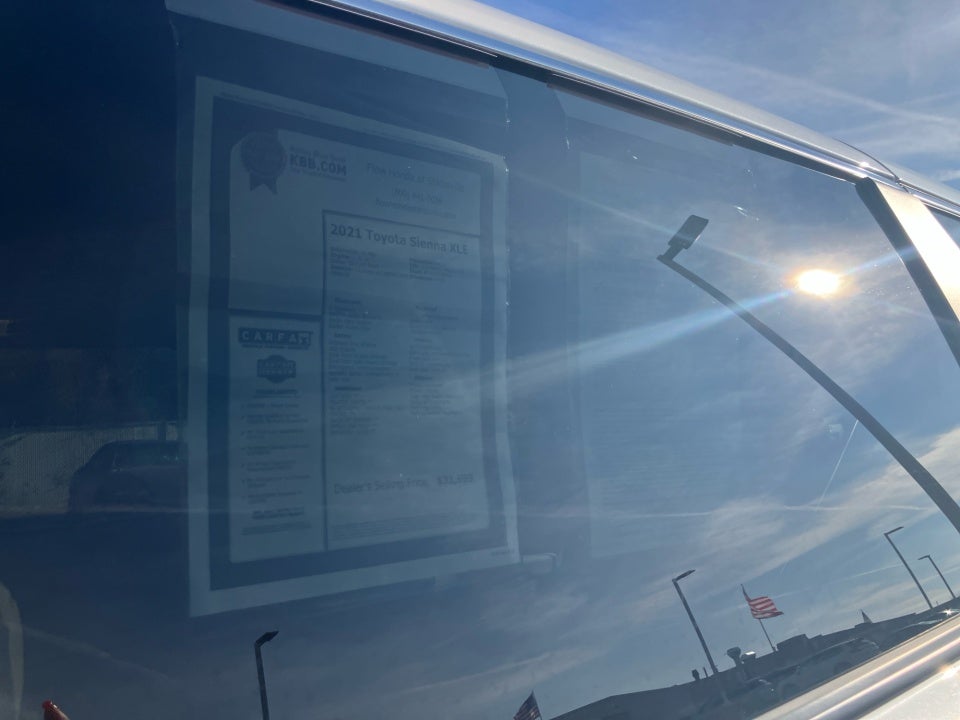 2021 Toyota Sienna XLE