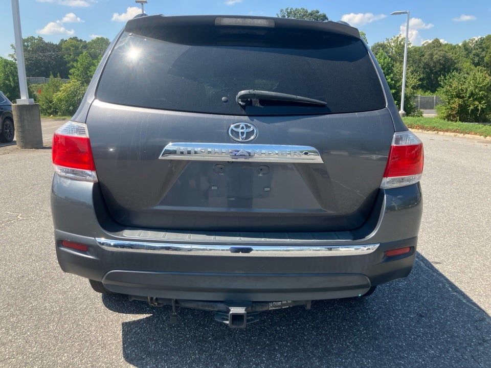2013 Toyota Highlander Plus