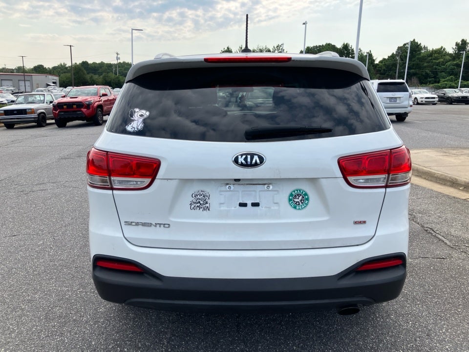 2017 Kia Sorento LX