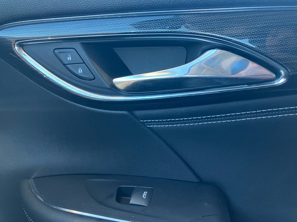 2023 Buick Envision Essence FWD