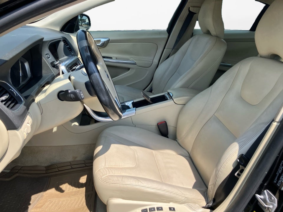 2015 Volvo S60 T5 Drive-E Premier