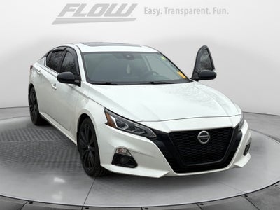 2022 Nissan Altima SR FWD