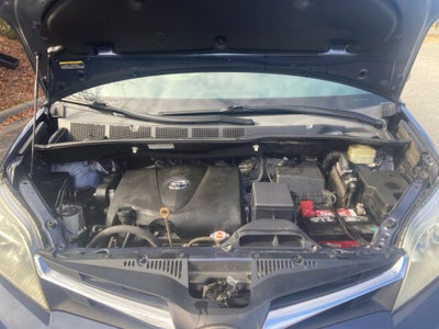2018 Toyota Sienna LE 8 Passenger