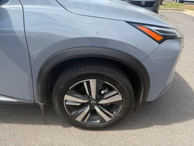 2023 Nissan Rogue Platinum FWD