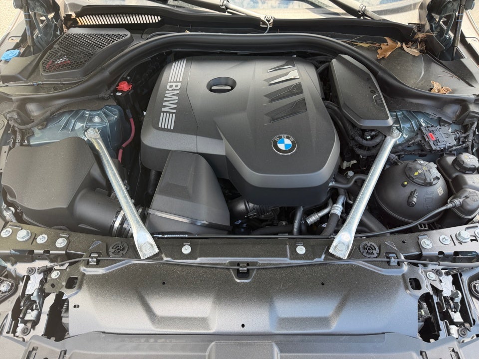 2024 BMW 530i 530i