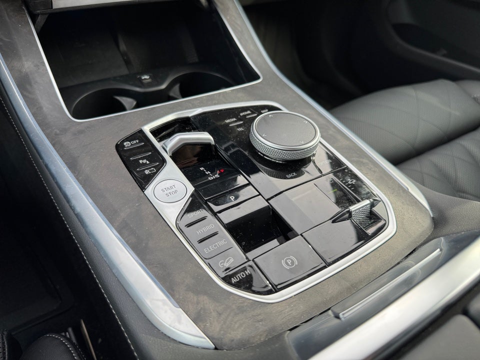 2025 BMW X5 PHEV xDrive50e