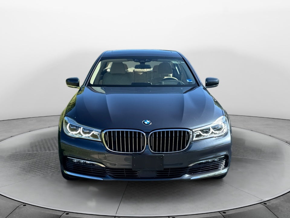 2016 BMW 750i xDrive