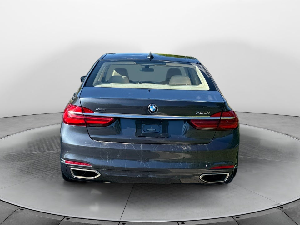 2016 BMW 750i xDrive