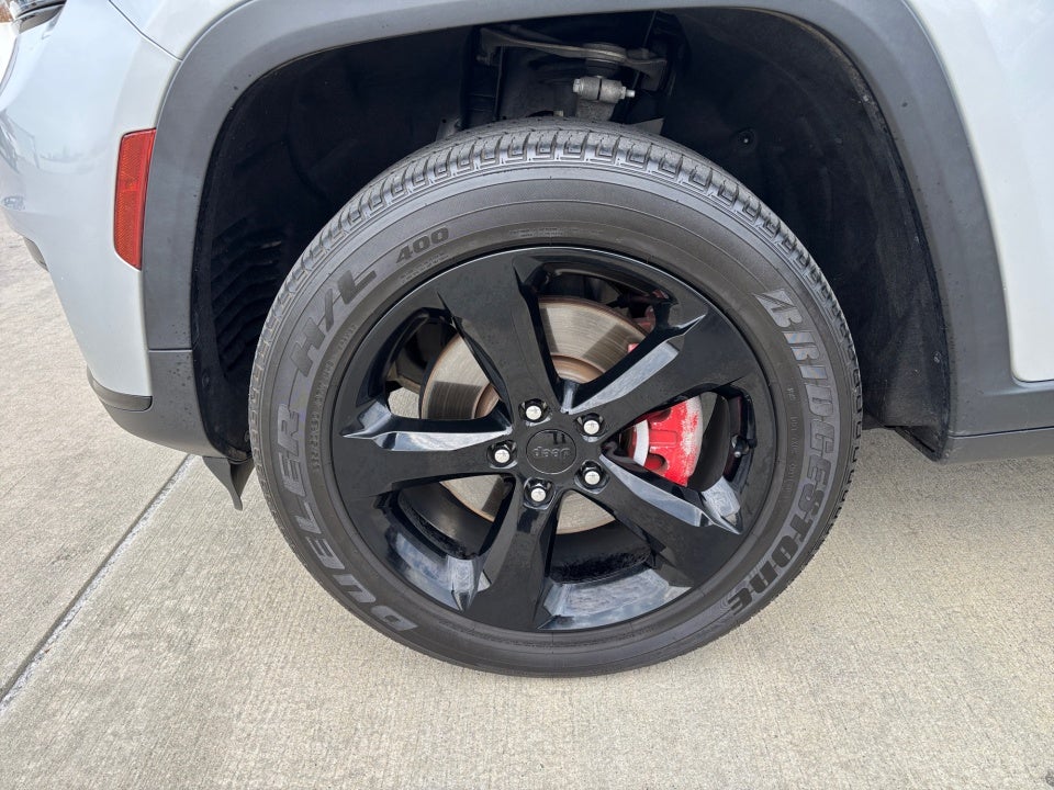 2023 Jeep Grand Cherokee L Altitude 4x2