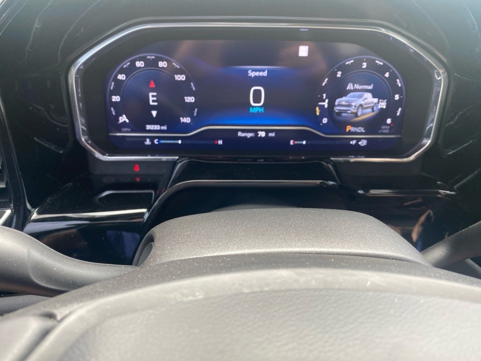 2022 Chevrolet Silverado 1500 4WD Crew Cab Short Bed LT with 2FL