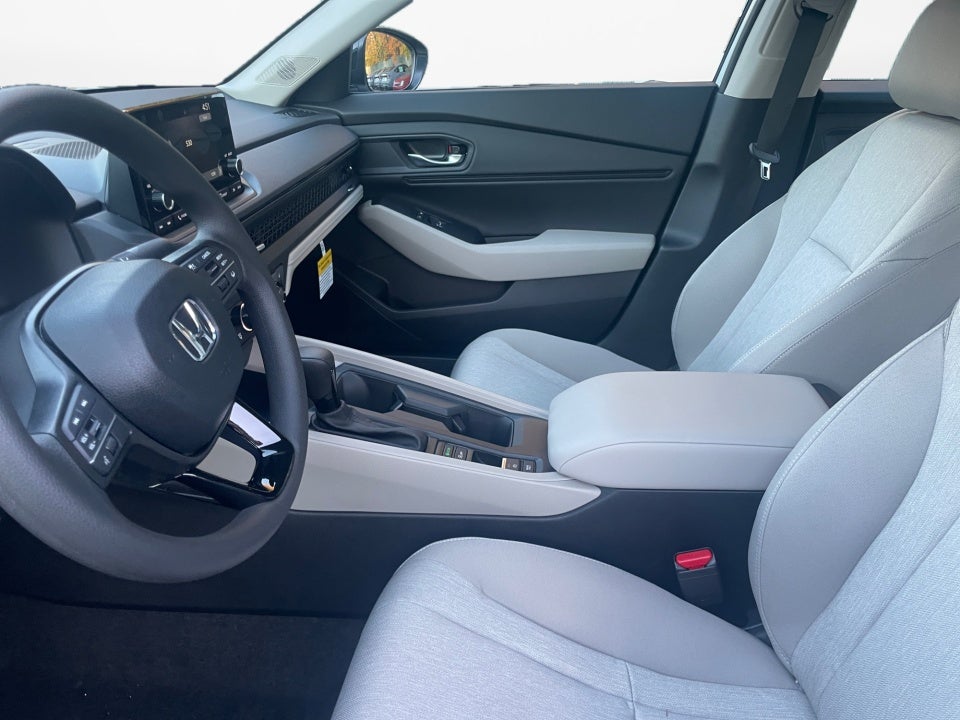 2025 Honda Accord Sedan SE