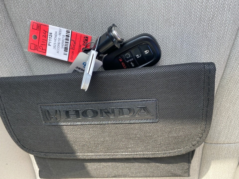 2025 Honda Accord Sedan SE
