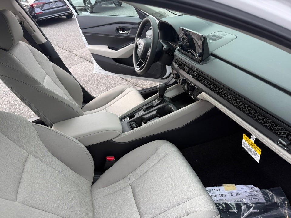 2025 Honda Accord Sedan SE