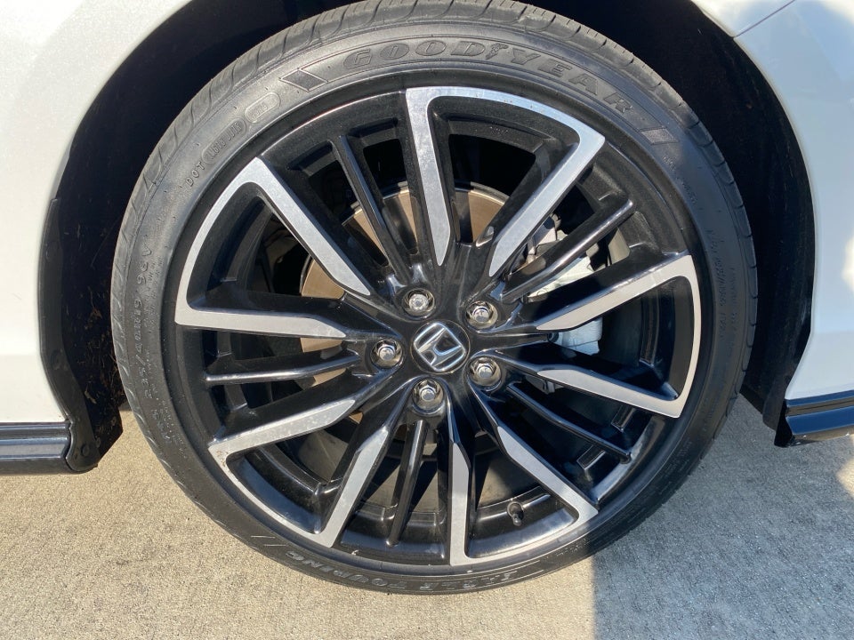 2023 Honda Accord Hybrid Touring